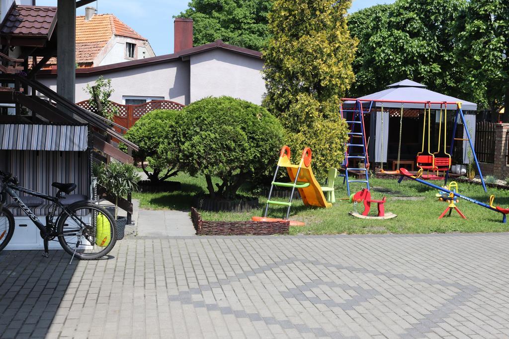 Dom Wczasowy Dorja Jastarnia Exteriér fotografie